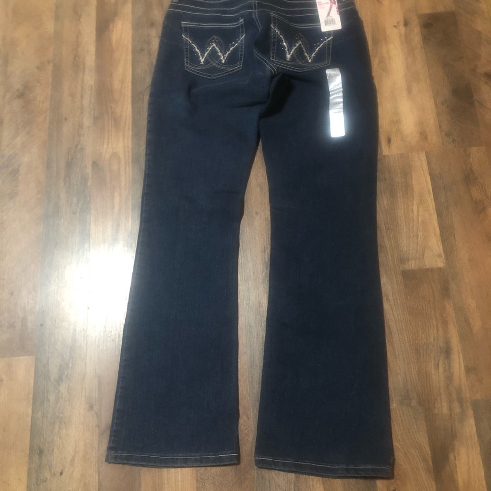 Wrangler Mae women’s bootcut jeans